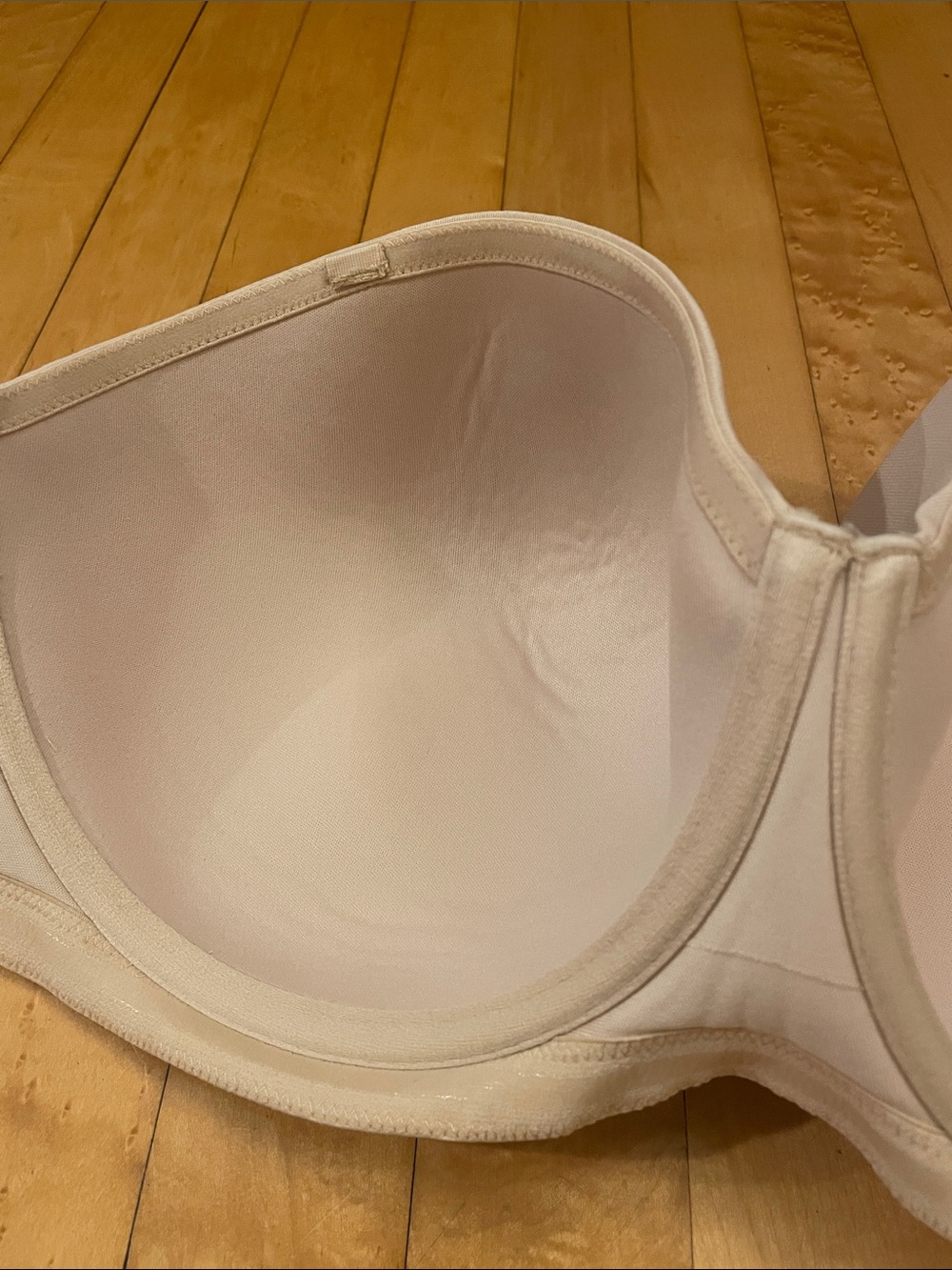 Wacoal Strapless Bra US size 34I - Picture 4 of 4